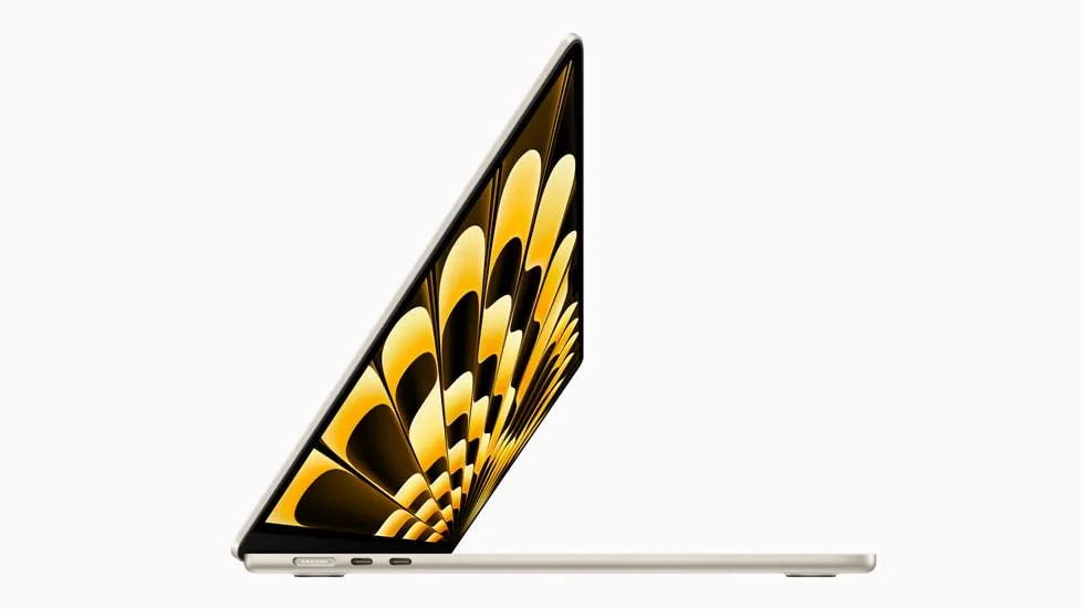 15-Inch Macbook Air:M2 8-Core Cpu10-Core Gpu256Gb-Starlight