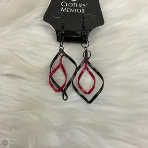 Earrings Dangle/drop By Clothes Mentor