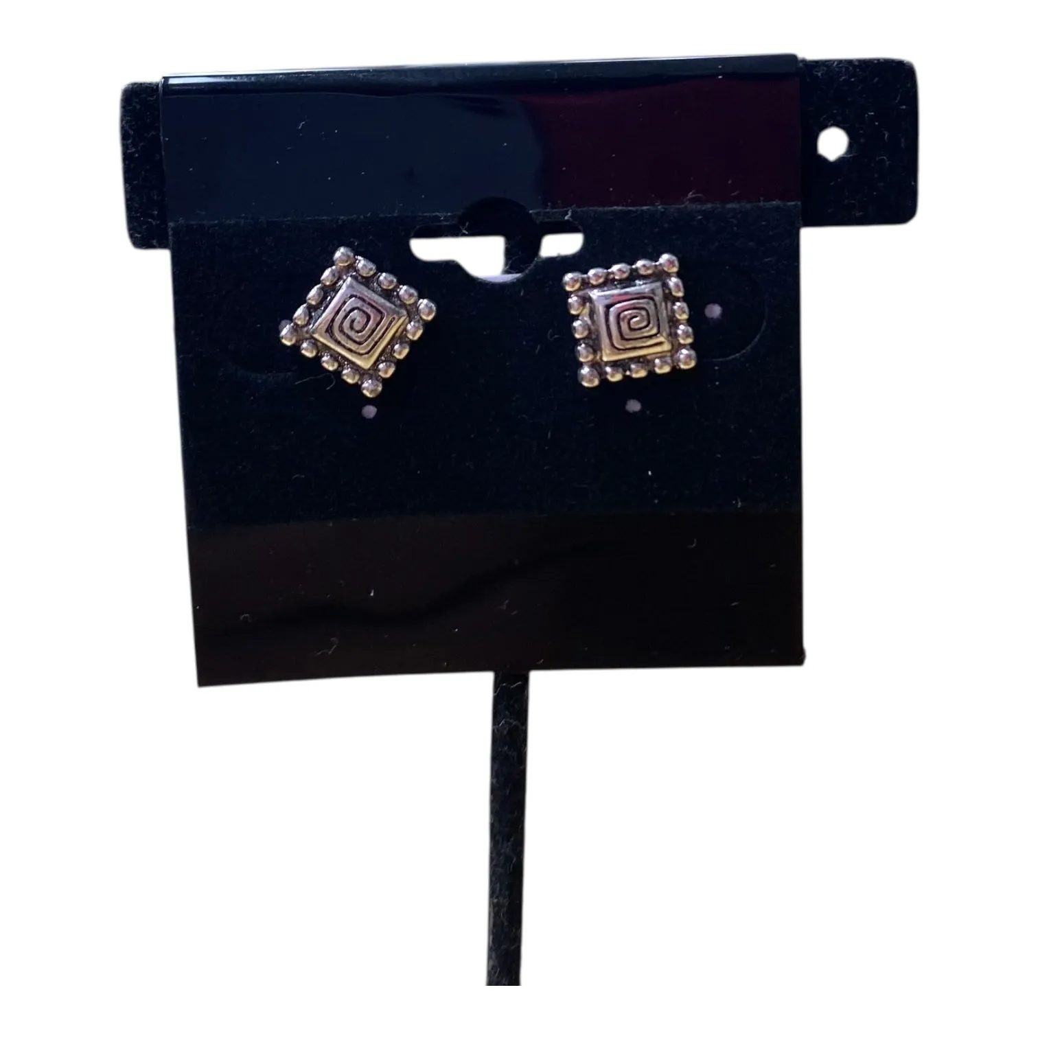 Earrings Stud In Silver