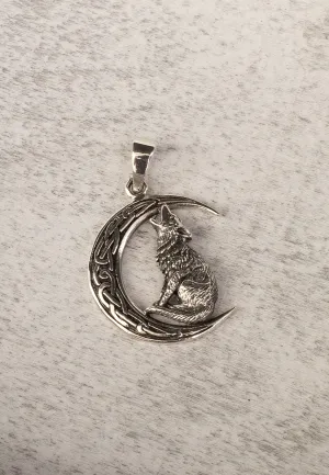 etNox - Howling Wolf in Moon Silver - Pendant