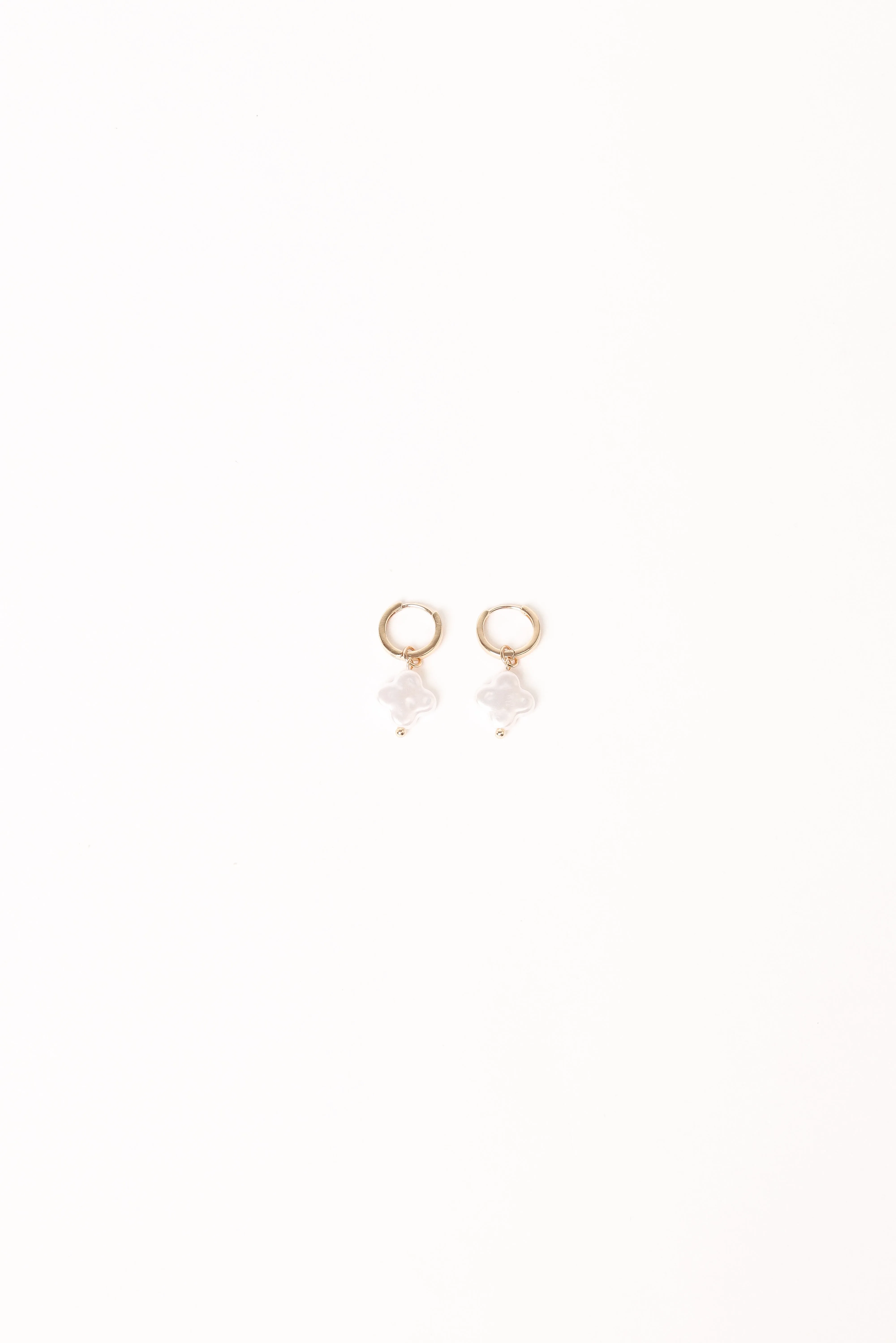 Kieran Earrings - Gold/Pearl