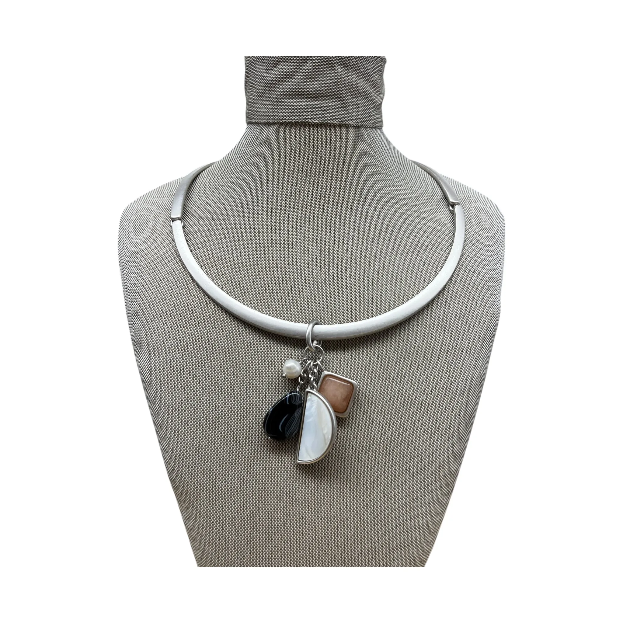 NECKLACE CHOKER & COLLAR by WHITE HOUSE BLACK MARKET In SILVER