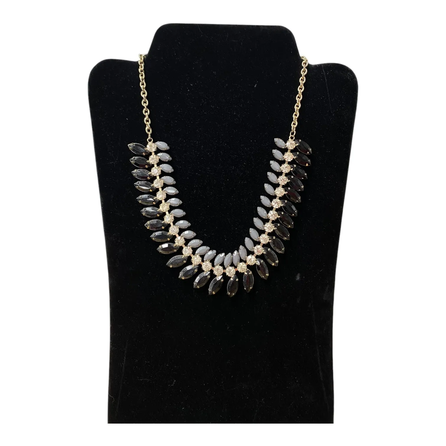 Necklace Statement By Premier Designs In Black & Grey