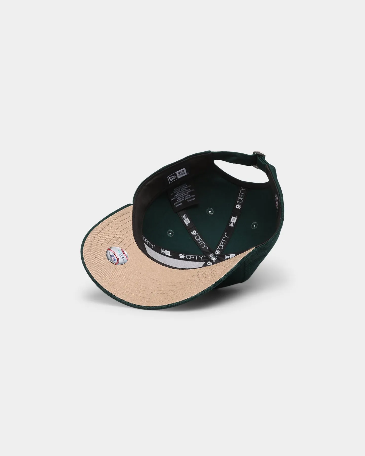 New Era New York Yankees 'Green/Camel' 9FORTY Casual Strapback Dark Green