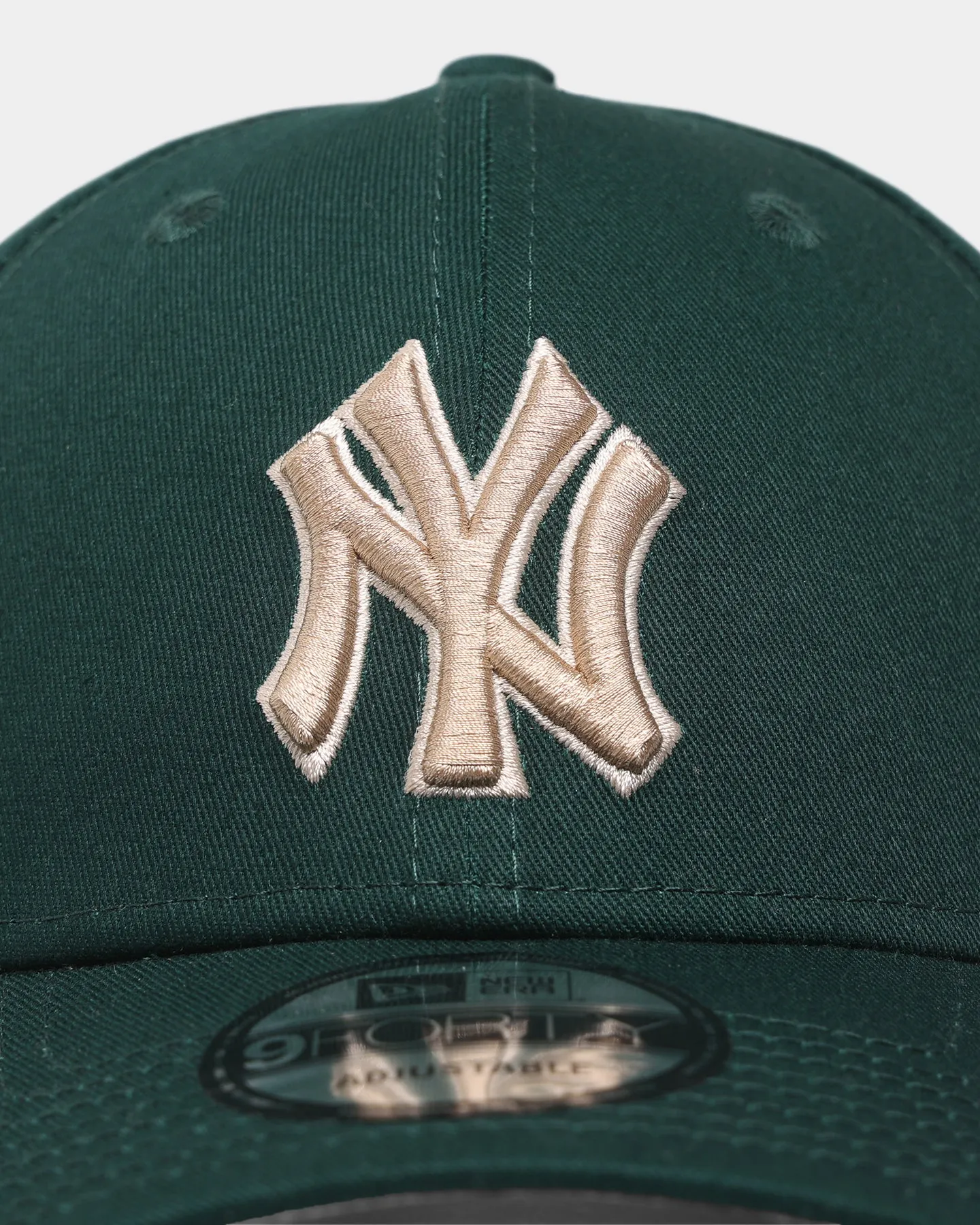 New Era New York Yankees 'Green/Camel' 9FORTY Casual Strapback Dark Green