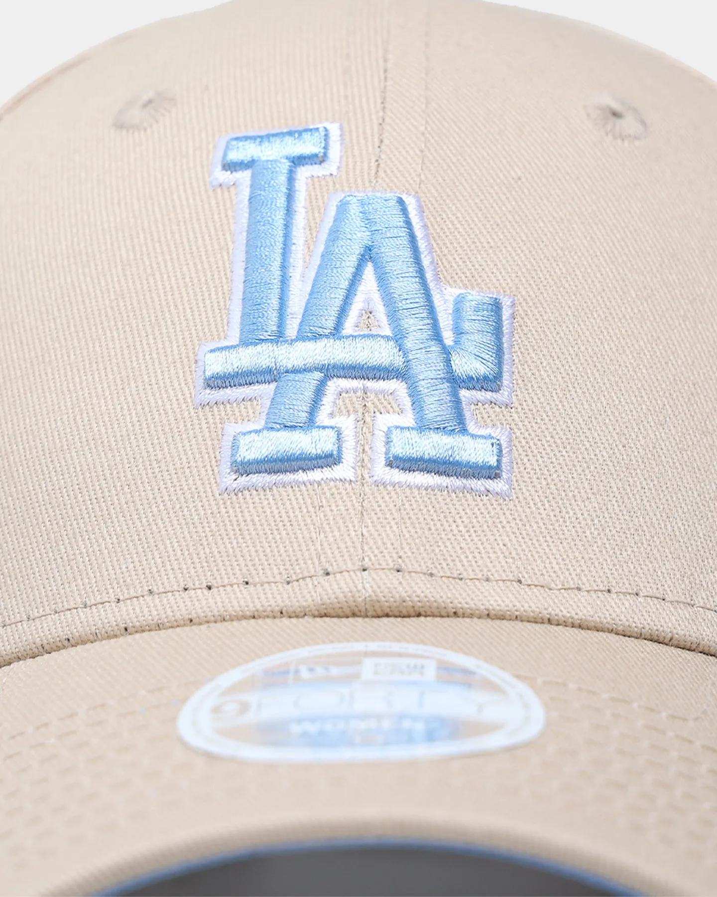 New Era Women's Los Angeles Dodgers 'Sandy Skies' 9FORTY Casual Strapback Tumbleweed/Sky