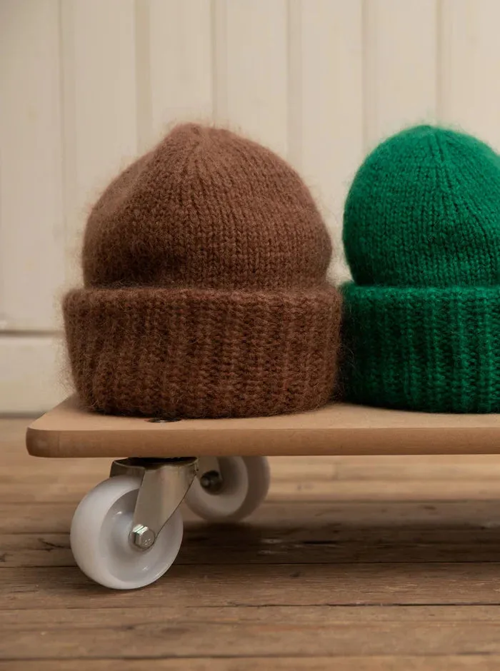 Oma Beanie - Acorn Brown