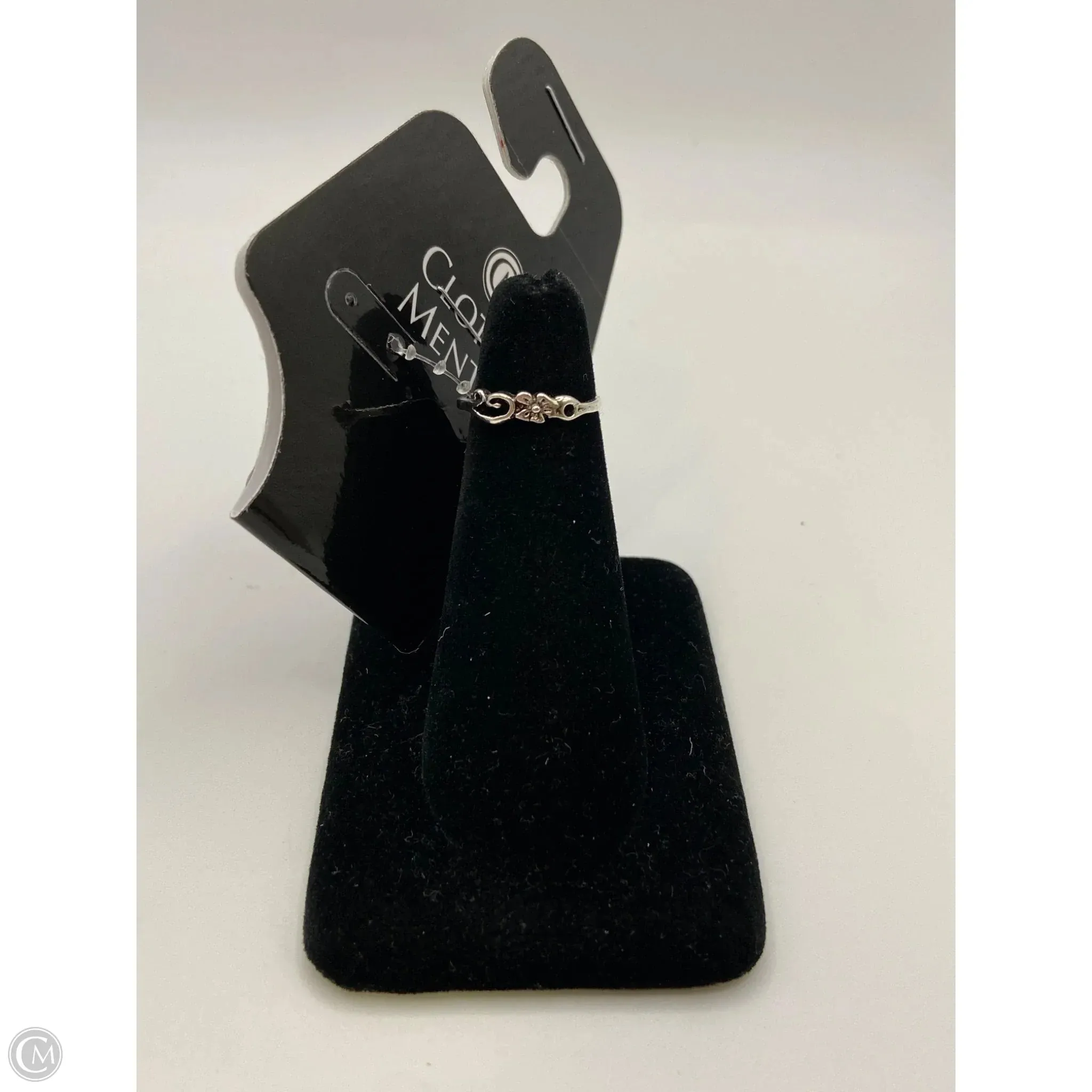 Ring Band By Clothes Mentor, Size: 5