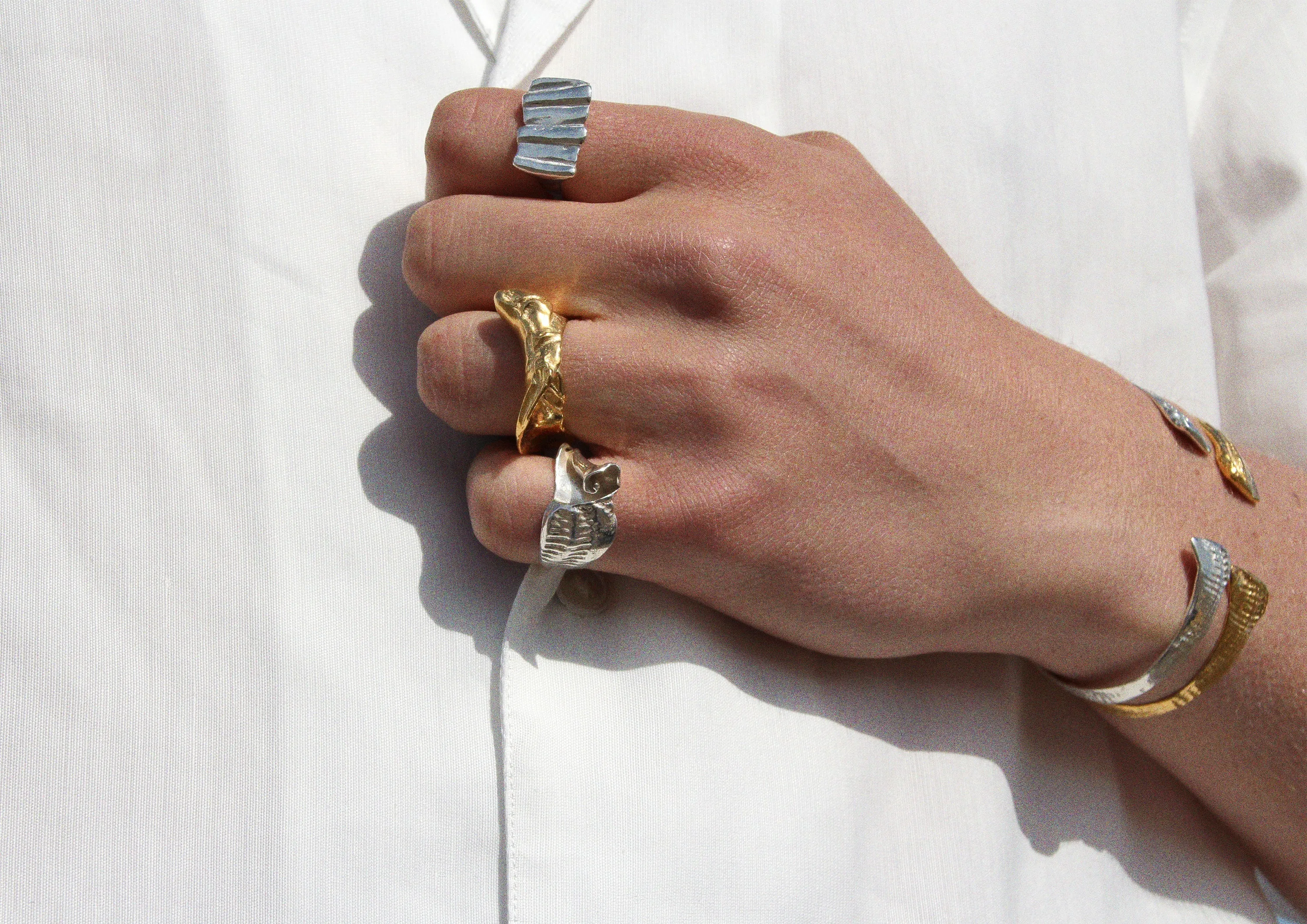 Swirl Fragmented Shell Ring