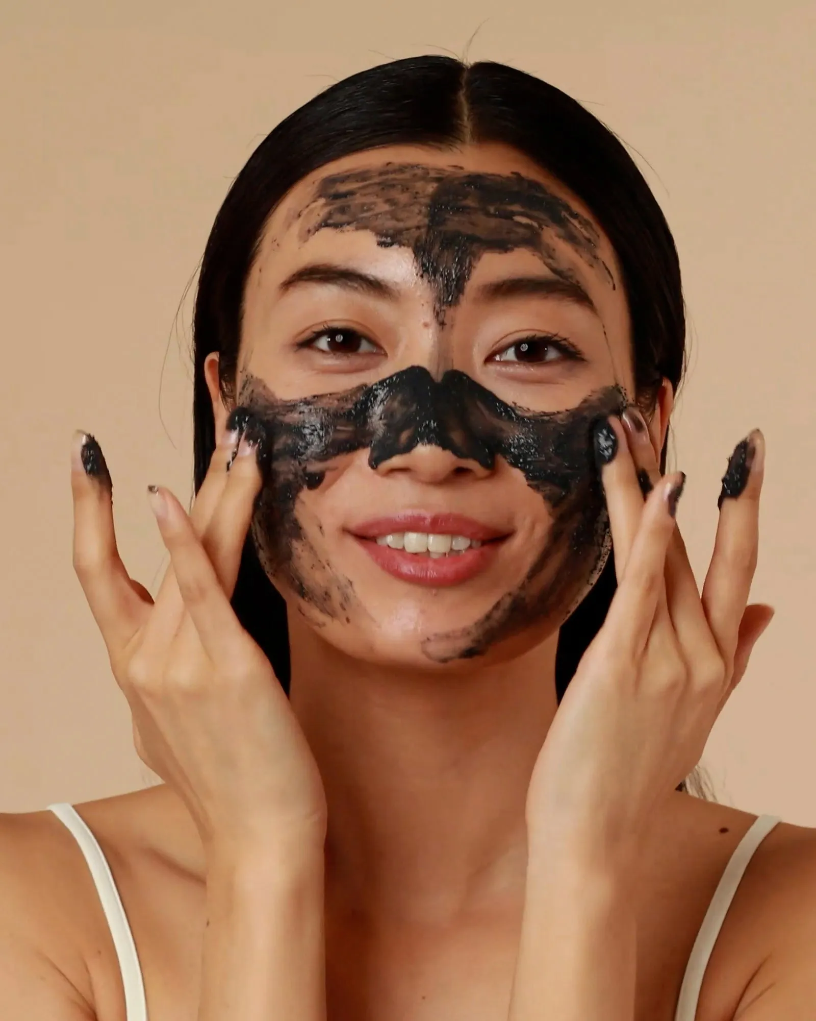 Wild Geranium and Coconut Charcoal Purifying Exfoliate
