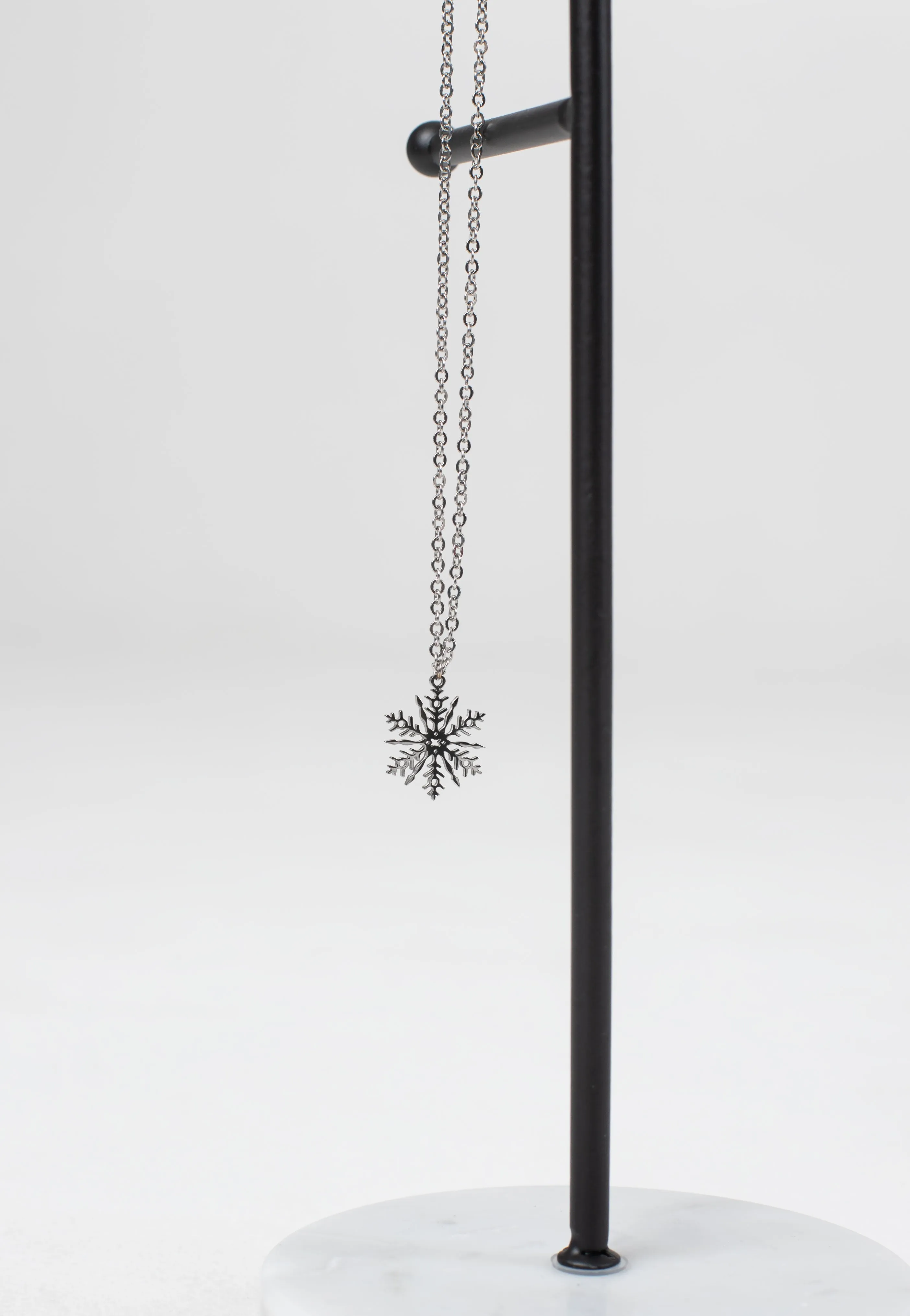Wildcat - Snowflake Silver - Necklace
