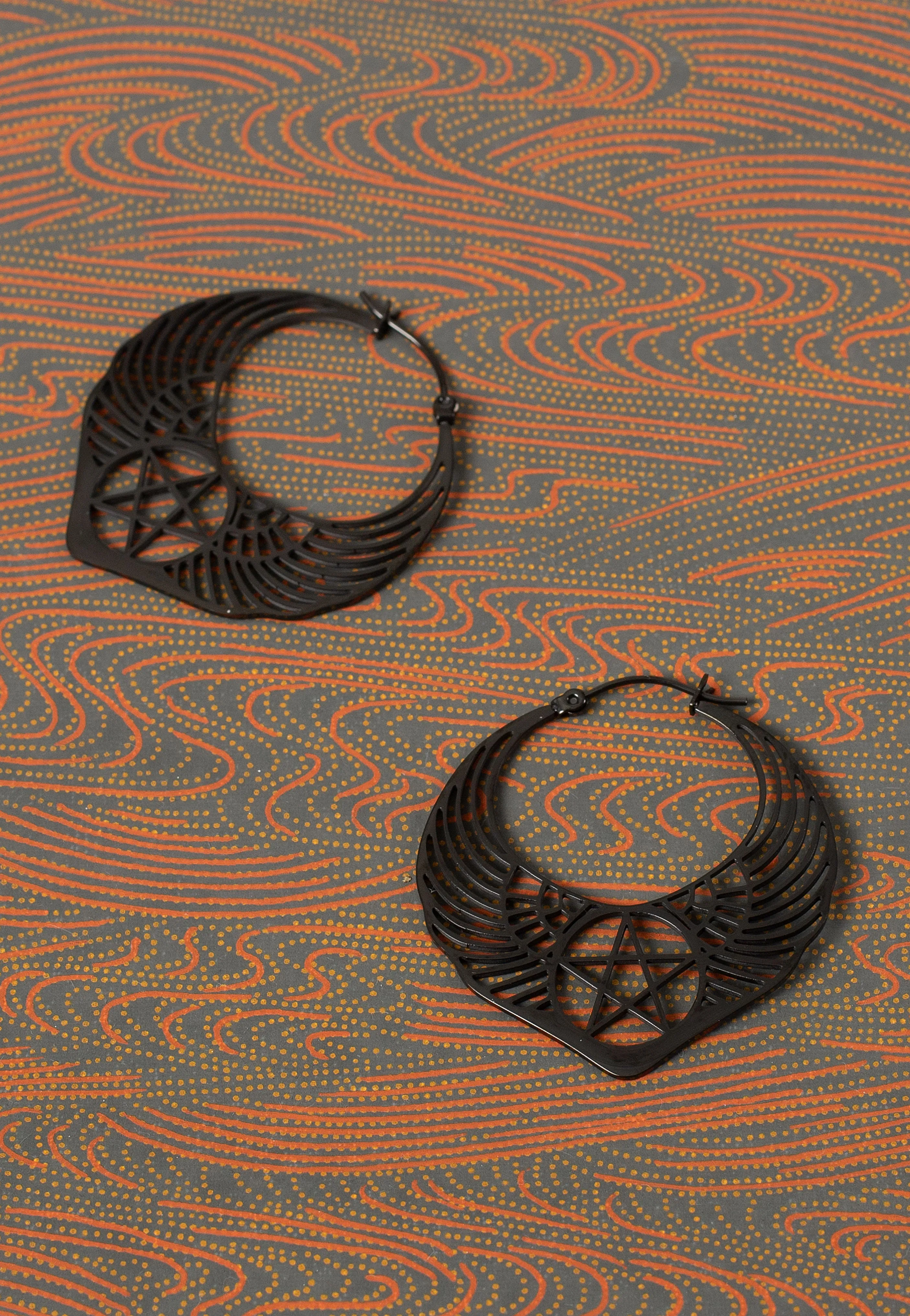 Wildcat - Winged Pentagram - Earrings